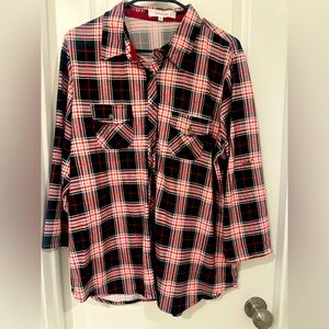 Eden & Olivia 3/4 sleeve flannel shirt